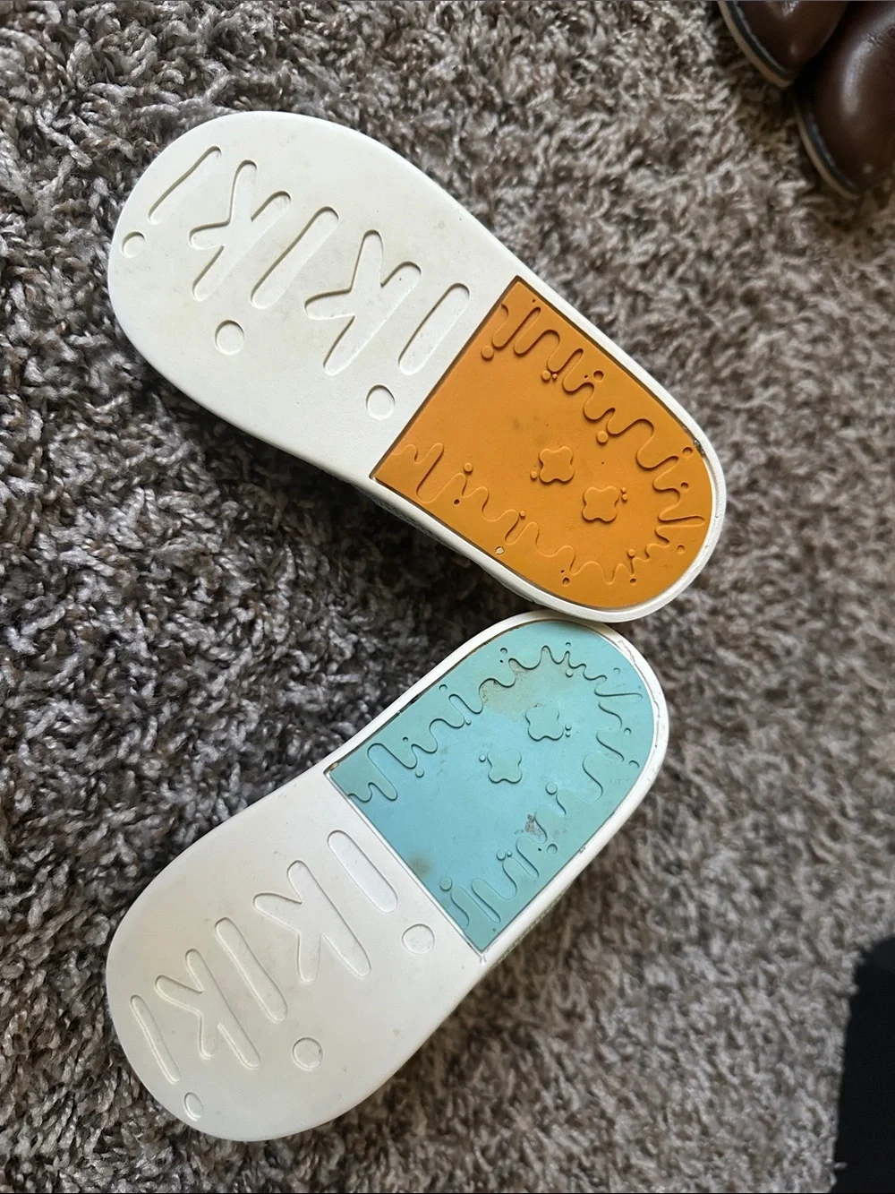 Ikiki Kids Light Blue Penguin Slip-On Sneakers